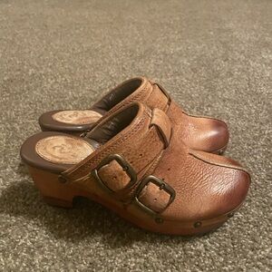 Ariat Brown Leather Clogs